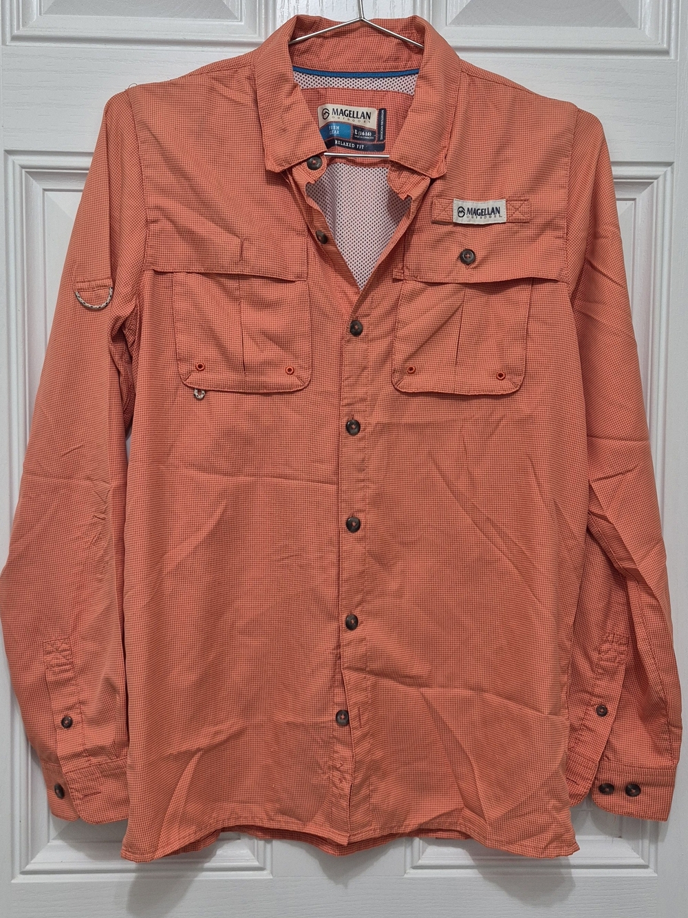 Magellan Outdoors Men's Coral Lightweight Fishing Shirt Sz. L (14-16)